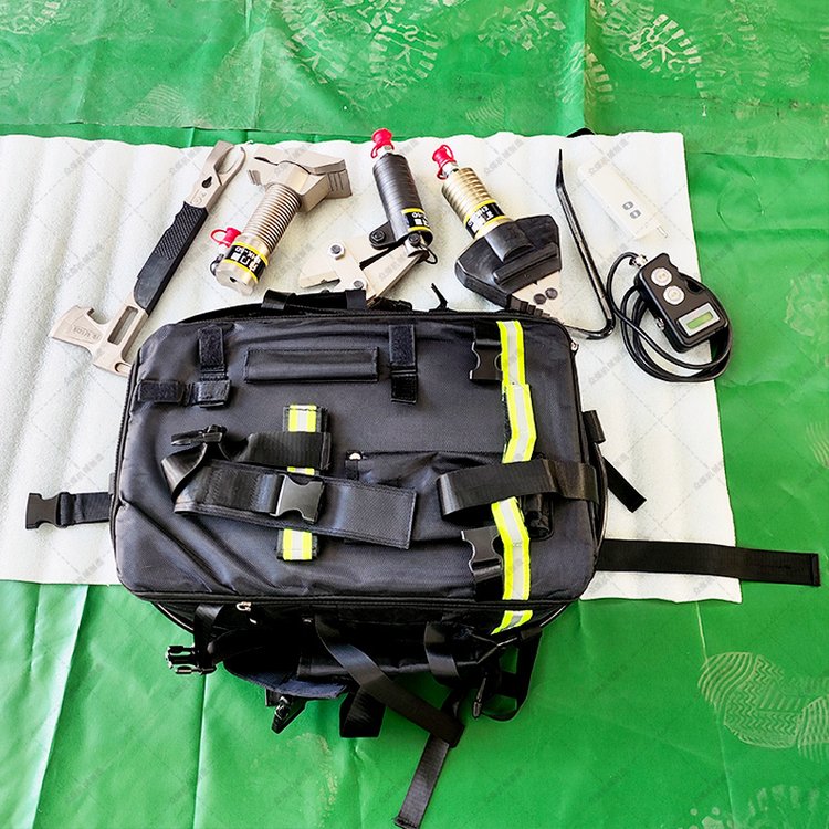 迅通背负式电动液压破拆工具组便捷式救援防护栅栏剪切器套装(pic4) 背负式电动液压破拆工具组(pic5)